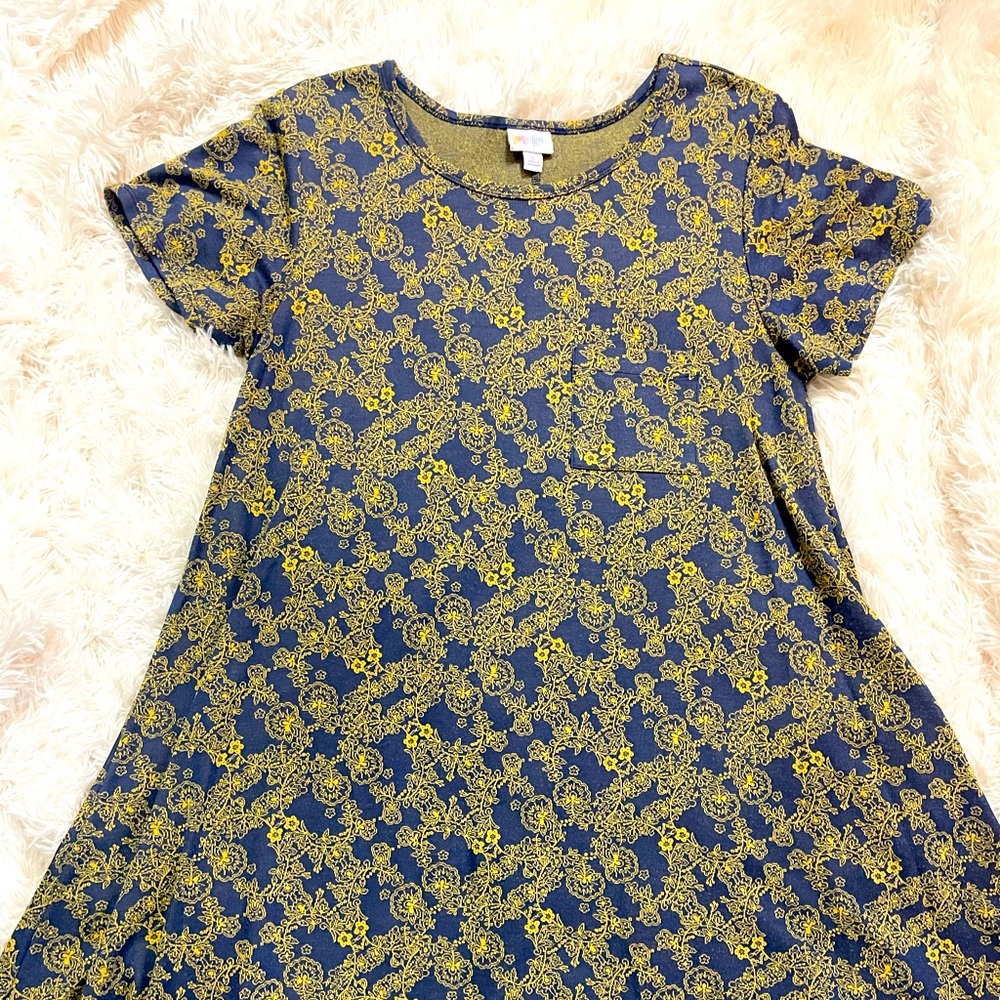 LulaRoe Carly Dress/Shirt